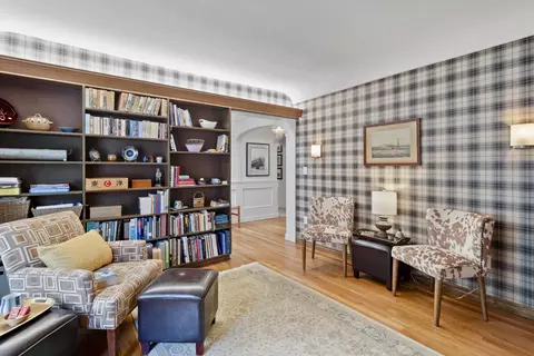 Living - 1729 E 18th Ave, Spokane, WA 99203 photo 6 of 6