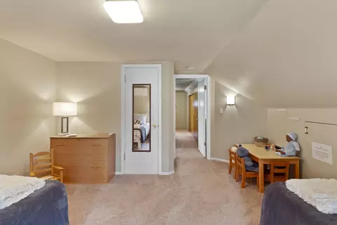 Entry Way - 1729 E 18th Ave, Spokane, WA 99203 photo 5 of 7