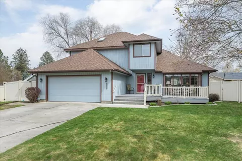 5515 S Stone St, Spokane, WA 99223