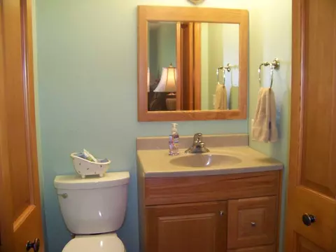 Bath - 1462 Larch Ln, Cusick, WA 99119 photo 4 of 4
