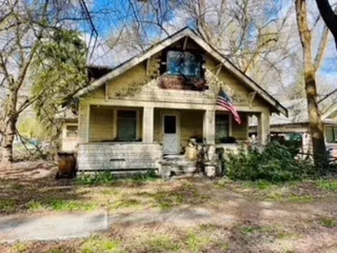 2803 E Hartson Ave, Spokane, WA 99202