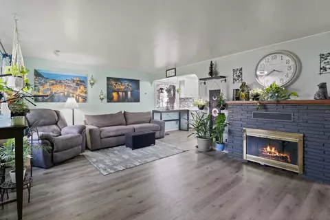 4518 E 6th Ave, Spokane Valley, WA 99212 photo 4