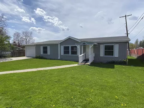 580 S Madison St, Colville, WA 99114