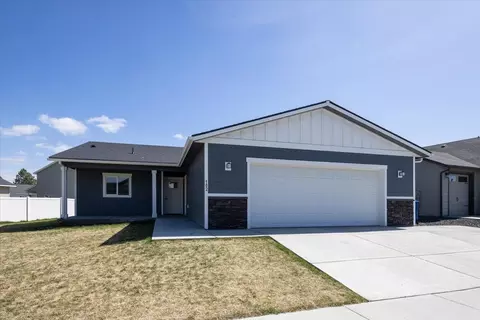 1025 S Pillar Rock Dr, Spokane, WA 99224