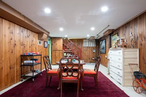 Dining - 720 E 27th Ave, Spokane, WA 99203 photo 6 of 6
