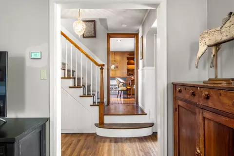 Entry Way - 720 E 27th Ave, Spokane, WA 99203 photo 1 of 4