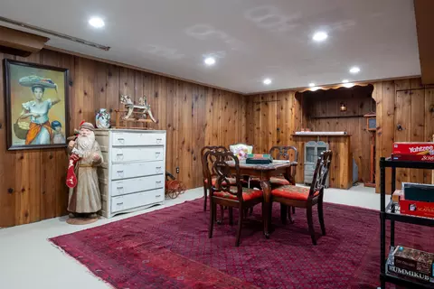 Living - 720 E 27th Ave, Spokane, WA 99203 photo 10 of 10