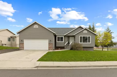 601 N 8th St, Cheney, WA 99004