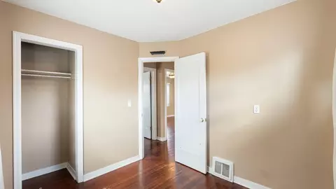 528 E North Ave, Spokane, WA 99207 photo 13