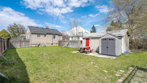 528 E North Ave, Spokane, WA 99207 photo 21