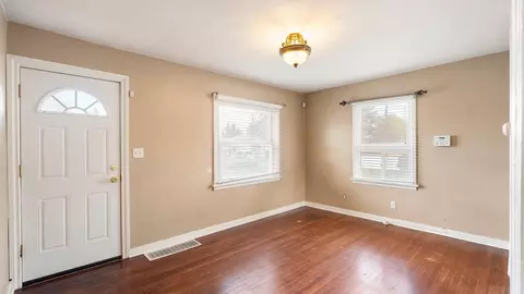 528 E North Ave, Spokane, WA 99207 photo 3