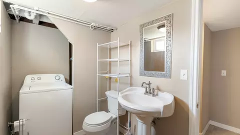 528 E North Ave, Spokane, WA 99207 photo 16