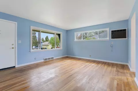 2928 E 15th Ave, Spokane, WA 99223 photo 5