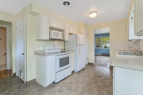 2928 E 15th Ave, Spokane, WA 99223 photo 9