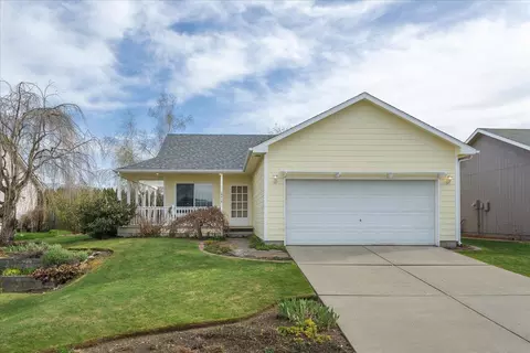 19414 E Indiana Ave, Greenacres, WA 99016