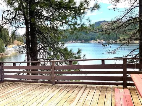 4009 N Deer Lake Rd, Loon Lake, WA 99148