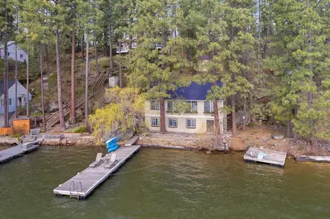 12921 N East Newman Lake Dr, Newman Lake, WA 99025