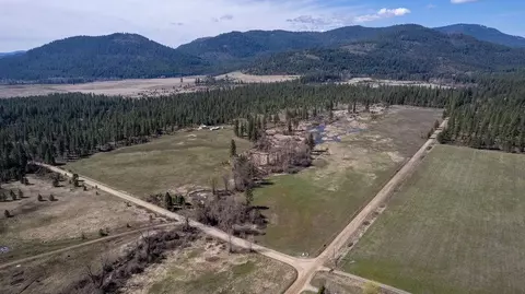 423 Seyler Valley Rd, Inchelium, WA 99138