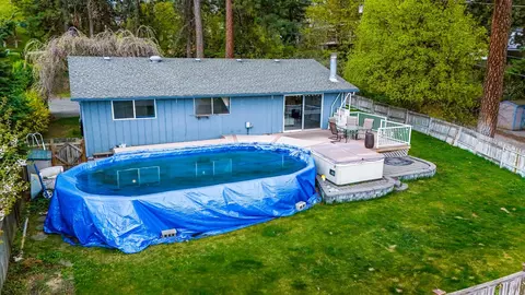 Exterior - 3205 E 11th Ave, Spokane, WA 99202 photo 4 of 9