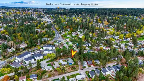 View/Area - 3205 E 11th Ave, Spokane, WA 99202 photo 1 of 5