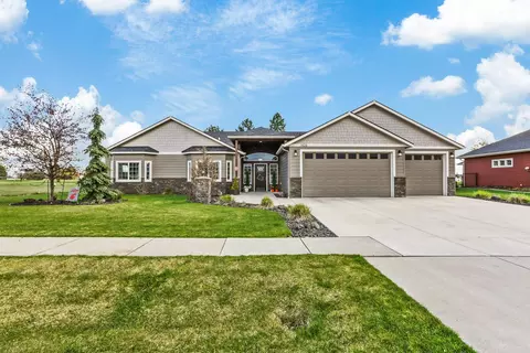 1426 E 12th St, Deer Park, WA 99006