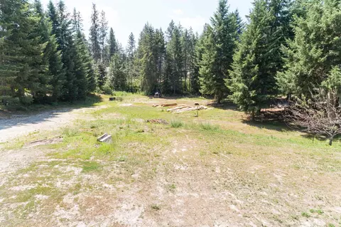 40121 Evan Rd, Loon Lake, WA 99148