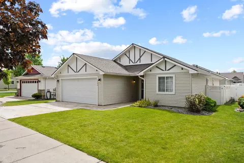 Exterior - 1644 E Vanetta Ln, Spokane, WA 99217 photo 2 of 7