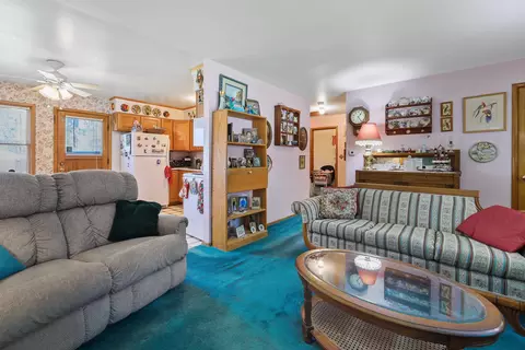 Living - 1917 E Thurston Ave, Spokane, WA 99203 photo 4 of 6