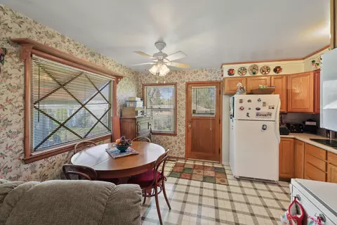 Dining - 1917 E Thurston Ave, Spokane, WA 99203 photo 1 of 1