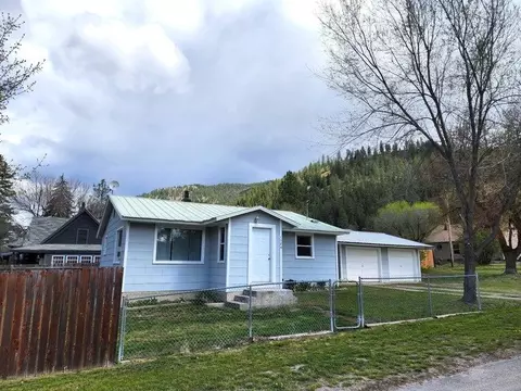 1384 Hall St, Addy, WA 99101