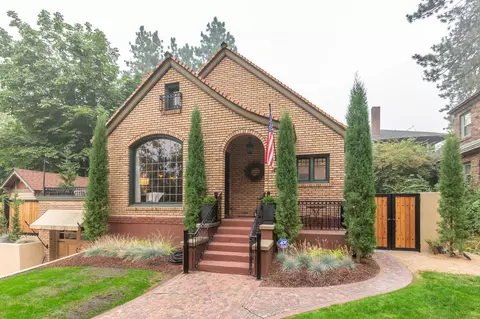 1517 S Wall St, Spokane, WA 99203