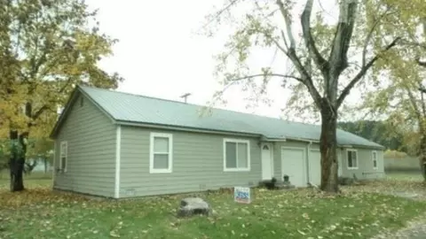 109111 A South Ave, Metaline Falls, WA 99153