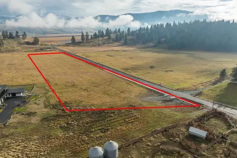 19391 E 32nd Ave, Greenacres, WA 99016