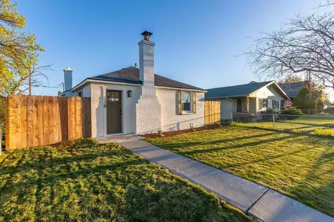 118 Everett Ave, Spokane, WA 99207 photo 2