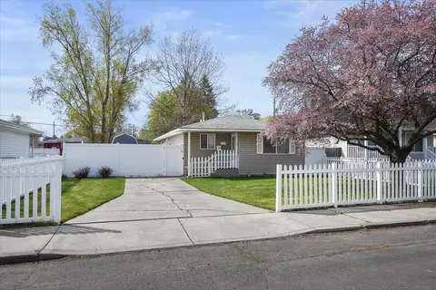 1626 E Joseph Ave, Spokane, WA 99208