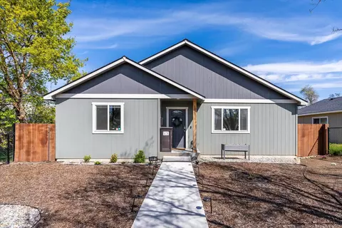 1807 E Lacrosse Ave, Spokane, WA 99207