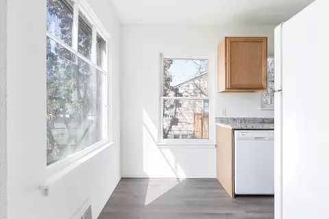 1311 E Hoffman Ave, Spokane, WA 99207 photo 5