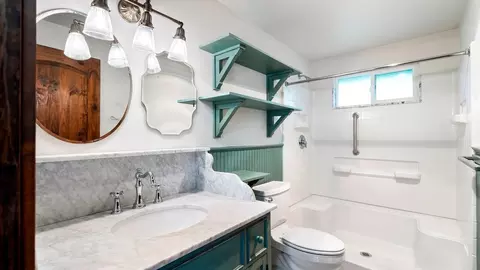 Bath - 10018 E 15th Ave, Spokane Valley, WA 99206 photo 1 of 2