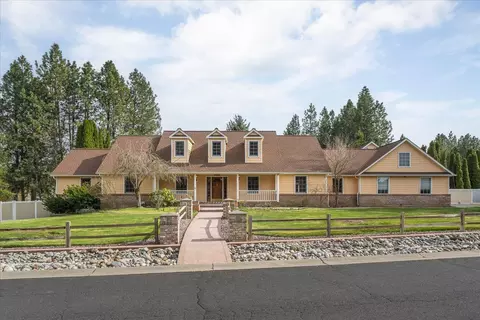 5222 E Woodglen Rd, Mead, WA 99021