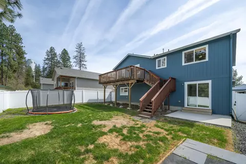 Exterior - 709 E Canterbury Ln, Colbert, WA 99005 photo 6 of 12