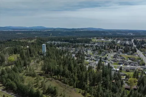 View/Area - 709 E Canterbury Ln, Colbert, WA 99005 photo 10 of 10