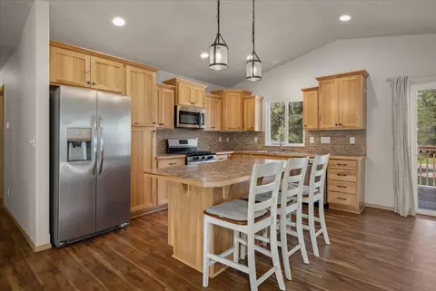Kitchen - 709 E Canterbury Ln, Colbert, WA 99005 photo 1 of 5