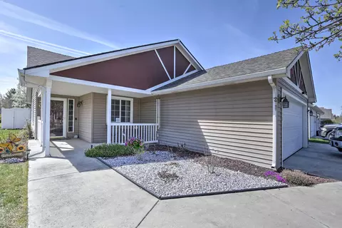 Exterior - 1648 E Beacon Ln, Spokane, WA 99217 photo 3 of 12