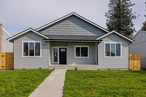 1307 E Nebraska Ave, Spokane, WA 99208