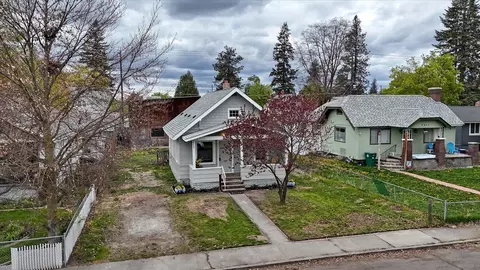 3907 N Whitehouse St, Spokane, WA 99205