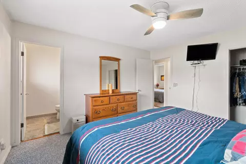 Bedroom - 14313 E Sharp Ave, Spokane Valley, WA 99216 photo 5 of 6