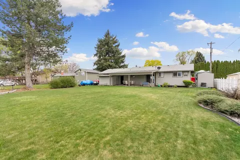 Exterior - 14313 E Sharp Ave, Spokane Valley, WA 99216 photo 6 of 9