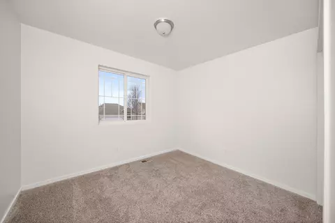 1702 W Tree Ln, Spokane, WA 99208 photo 19