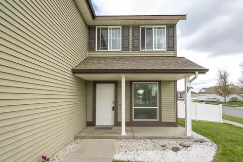 1702 W Tree Ln, Spokane, WA 99208 photo 3