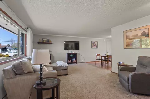 11422 E 9th Ave, Spokane Valley, WA 99206 photo 4